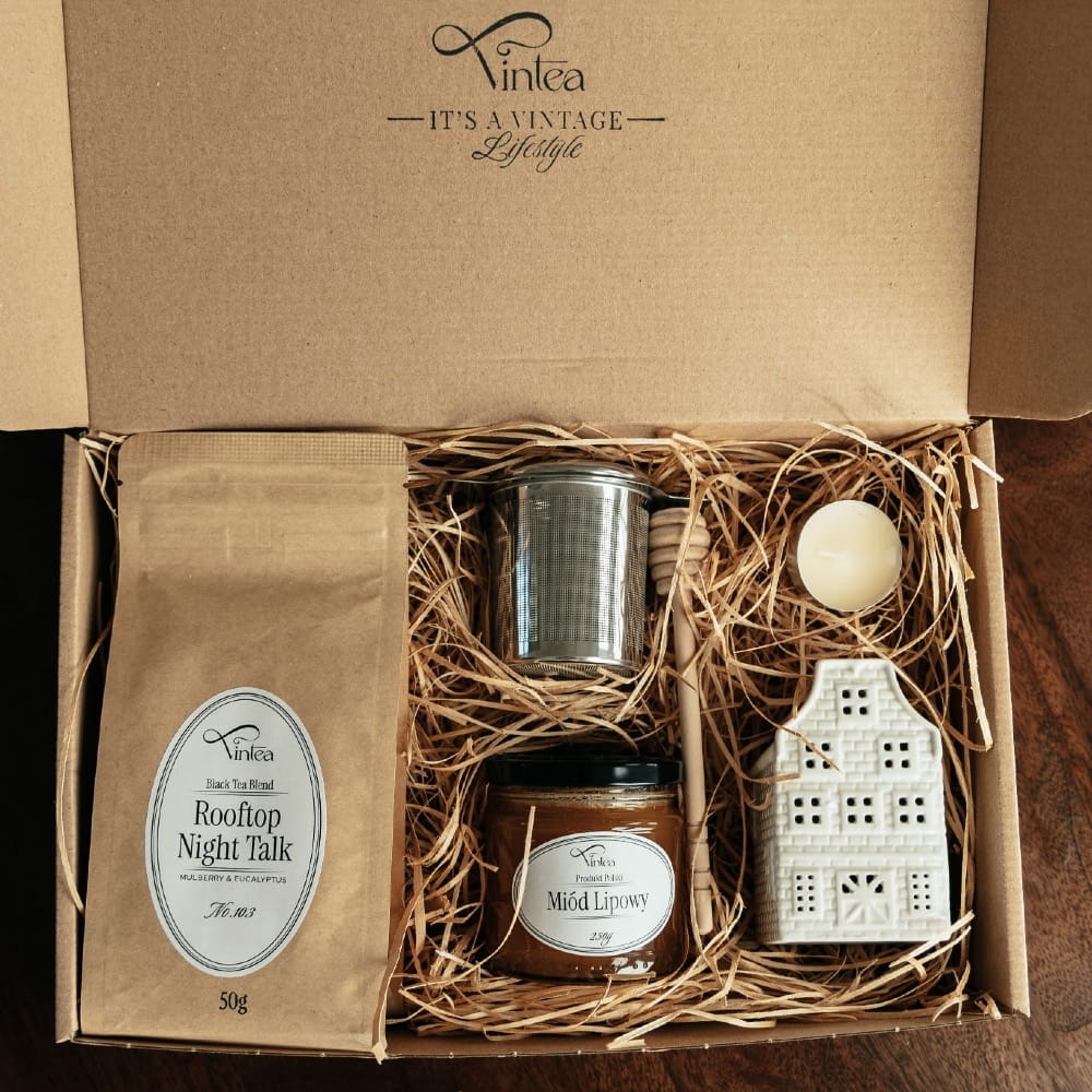 Minimalistyczny prezent na każdą okazję. Herbata premium, miód stalowy zaparzacz do herbaty i świecznik ceramiczny
