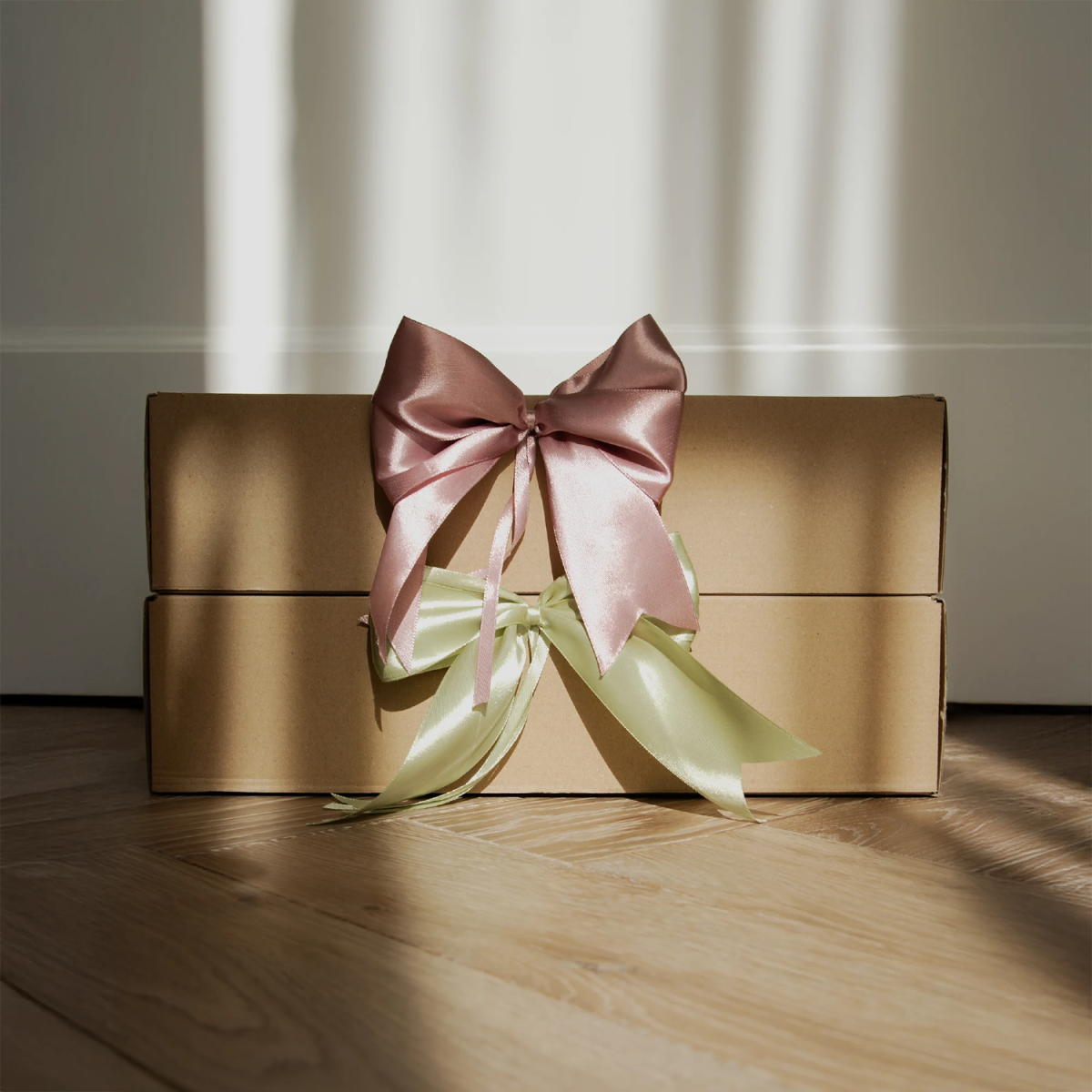 Pudełka z kokardami